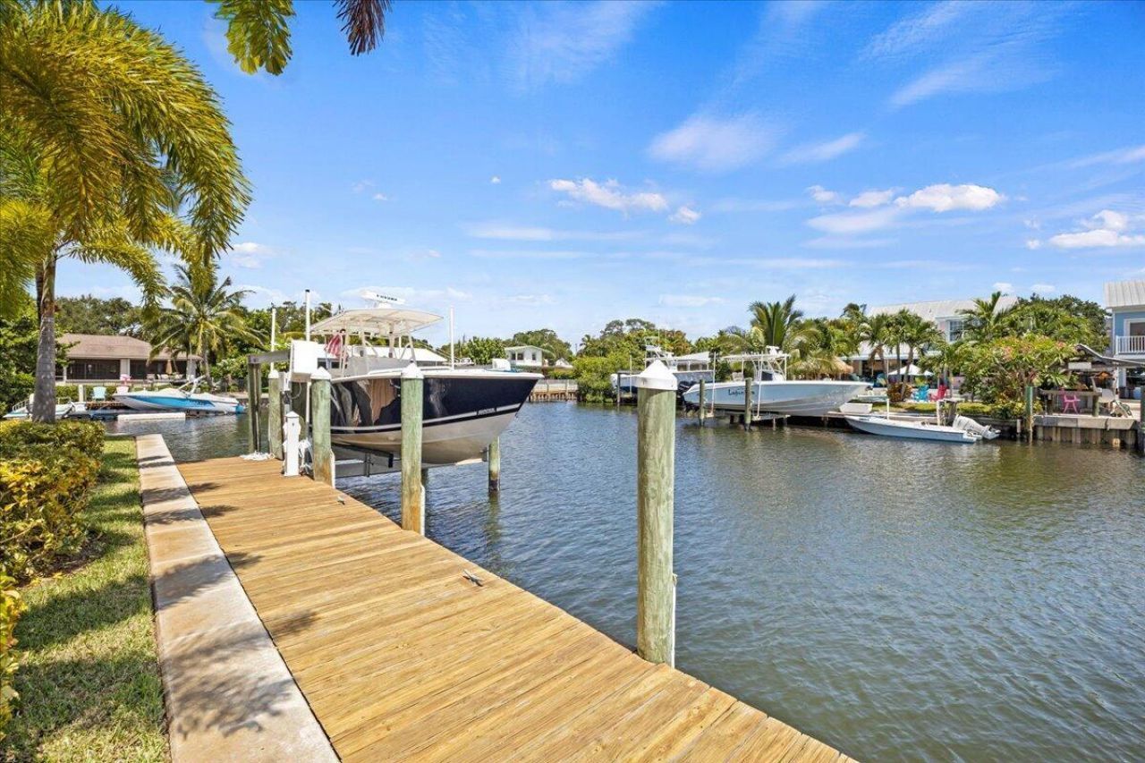 205 Body Court, Jupiter, FL 33477 Photo