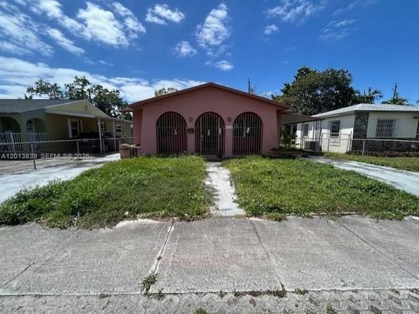 Miami, FL 33125