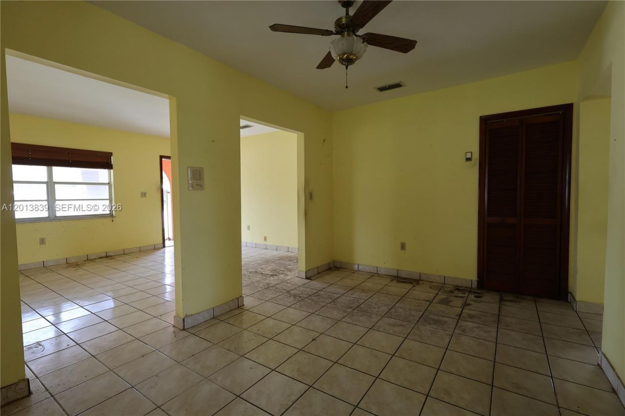 Please Call For Address, Miami, FL 33125 Photo