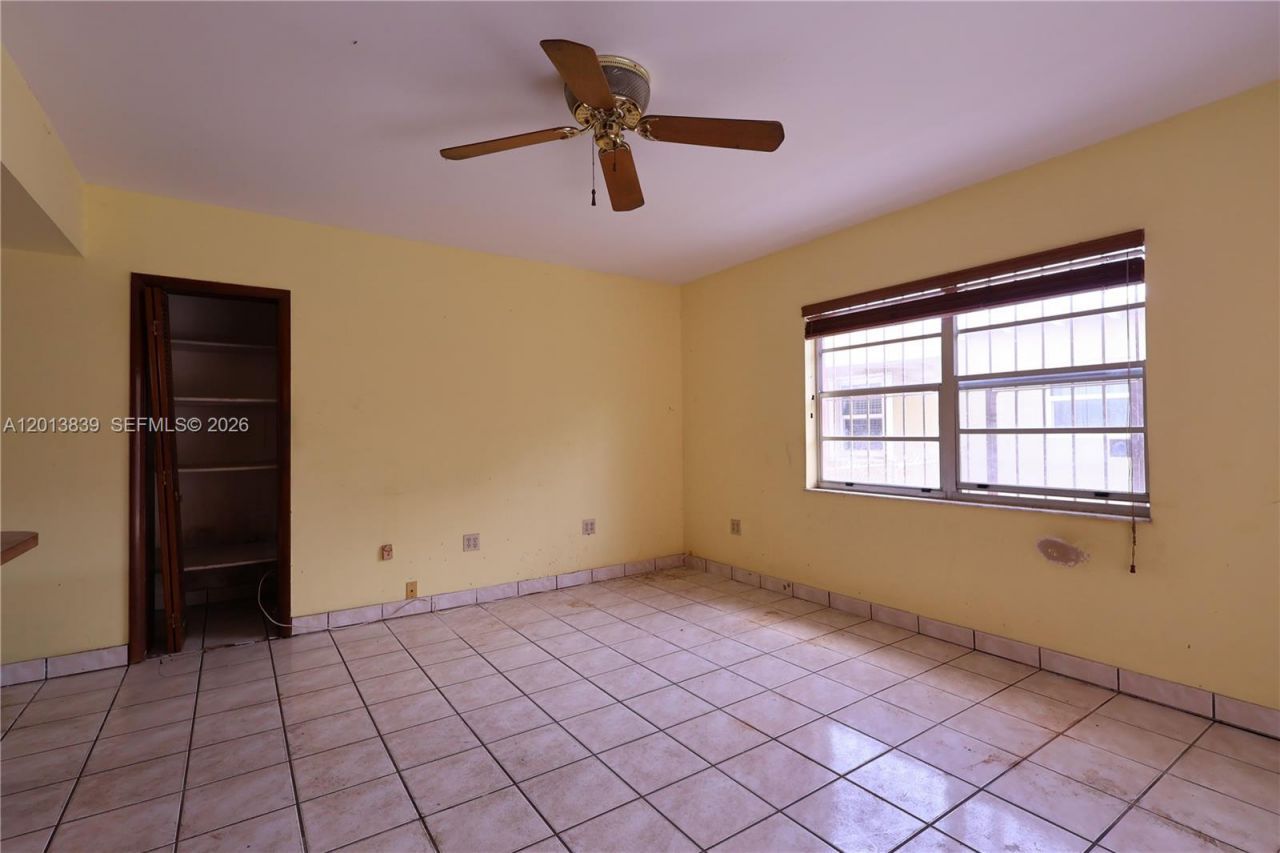 Please Call For Address, Miami, FL 33125 Photo