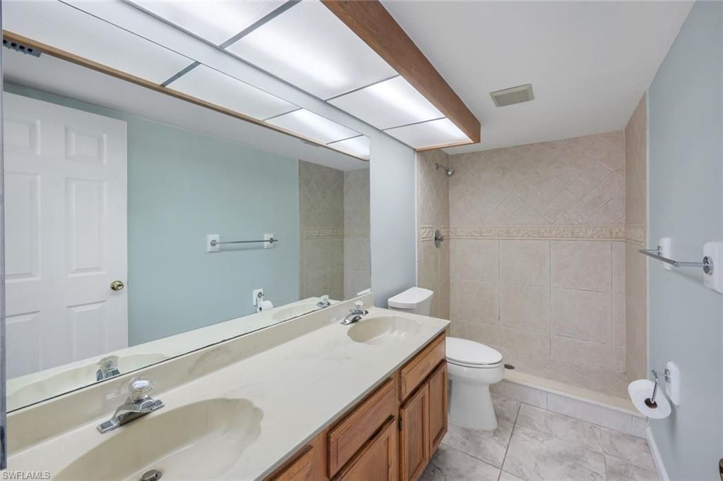 5857 101 Rd , Unit 101, Naples, FL 34113 Photo
