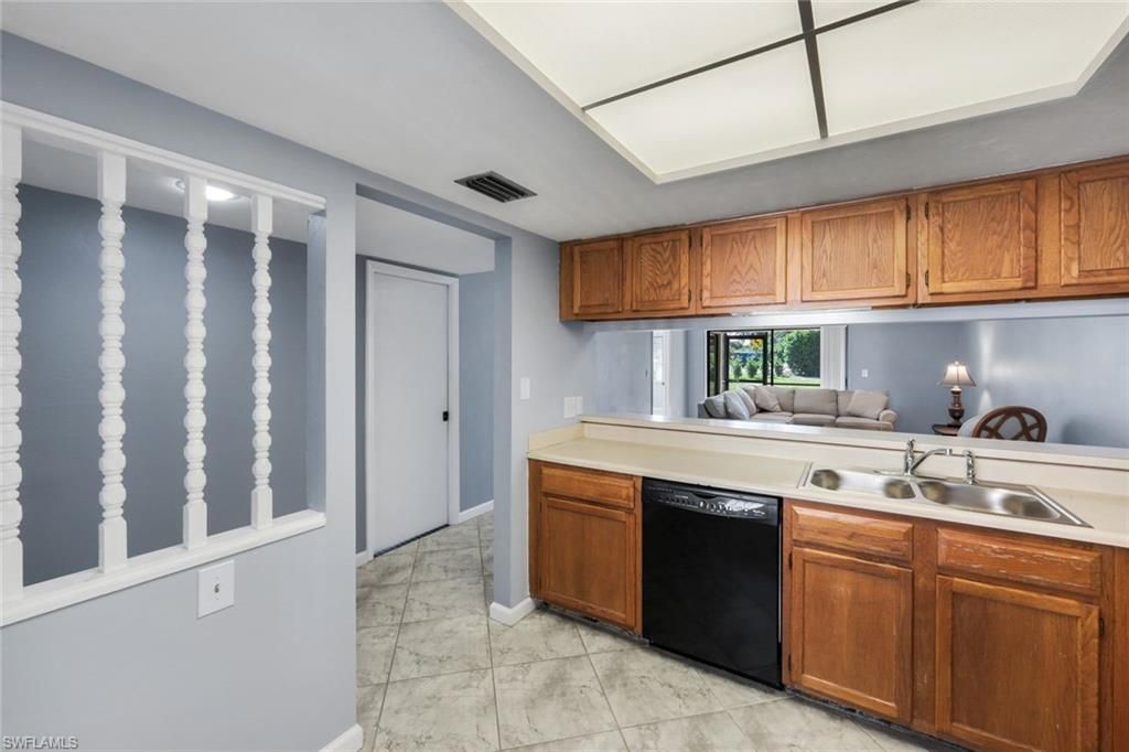 5857 101 Rd , Unit 101, Naples, FL 34113 Photo