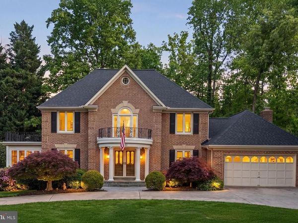7905 BELLEFLOWER DRIVE, SPRINGFIELD, VA 22152