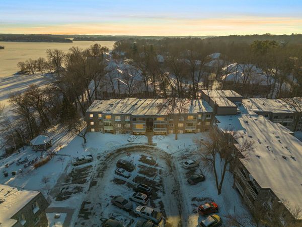4397 Wilshire Boulevard , Unit 204, Mound, MN 55364