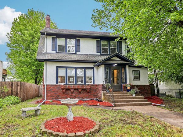 1218 Queen Avenue N, Minneapolis, MN 55411