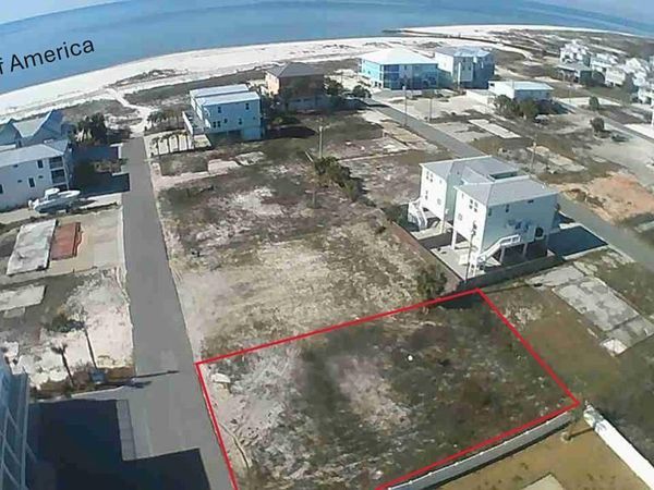 112 S 41st Street , Mexico Beach, FL 32456