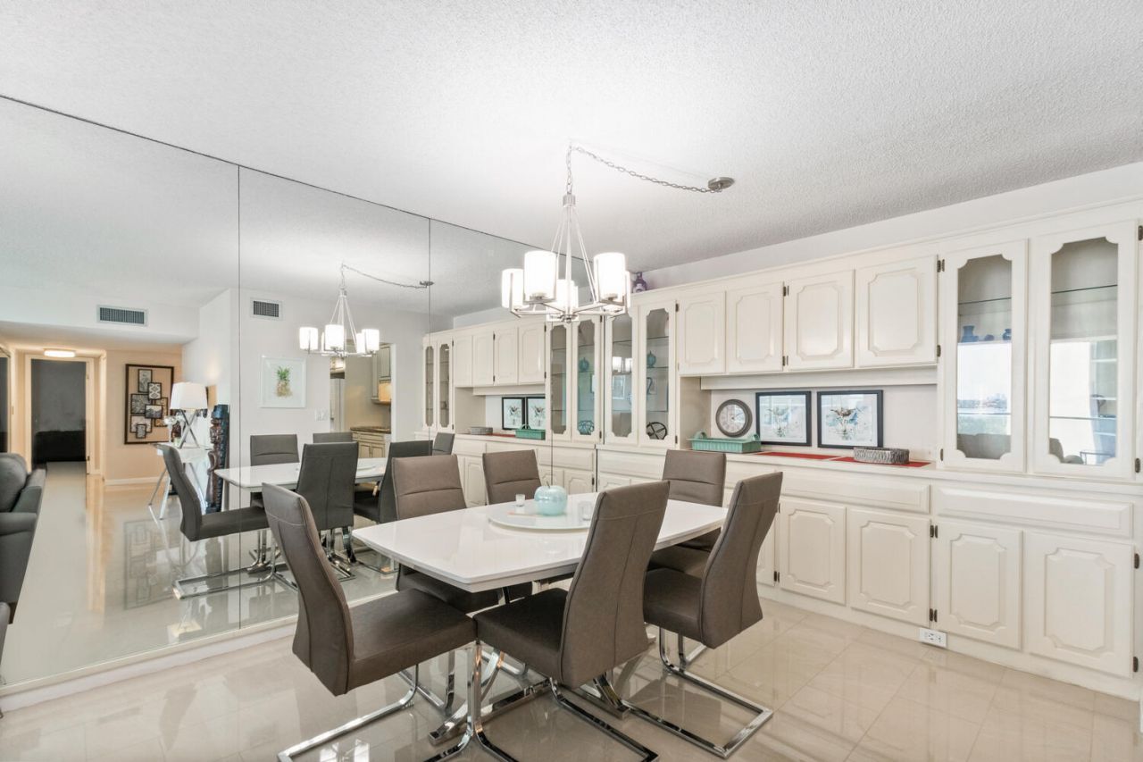 5440 N Ocean Drive, Unit 505, Riviera Beach, FL 33404 Photo
