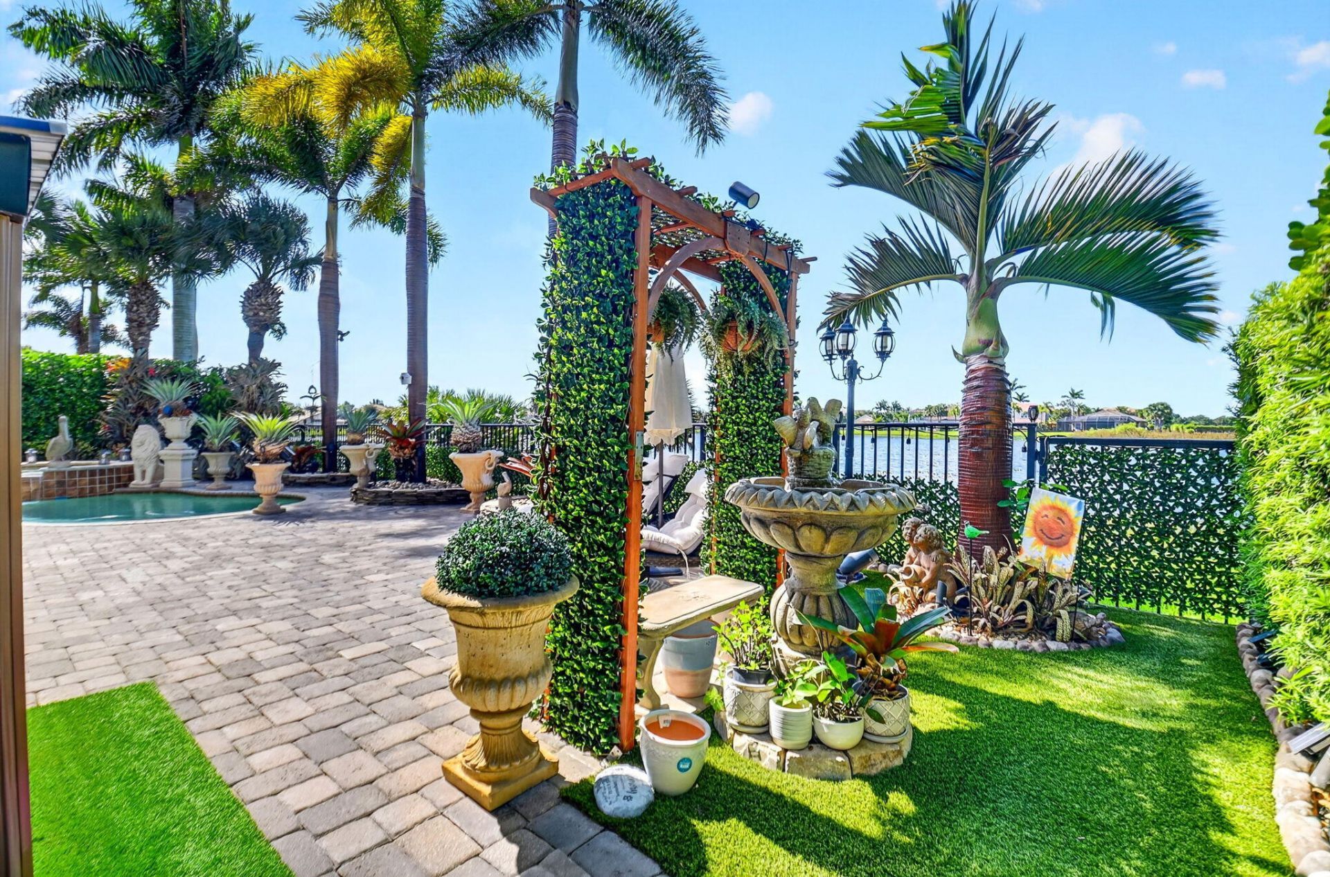 611 Edgebrook Lane, Royal Palm Beach, FL 33411 Photo