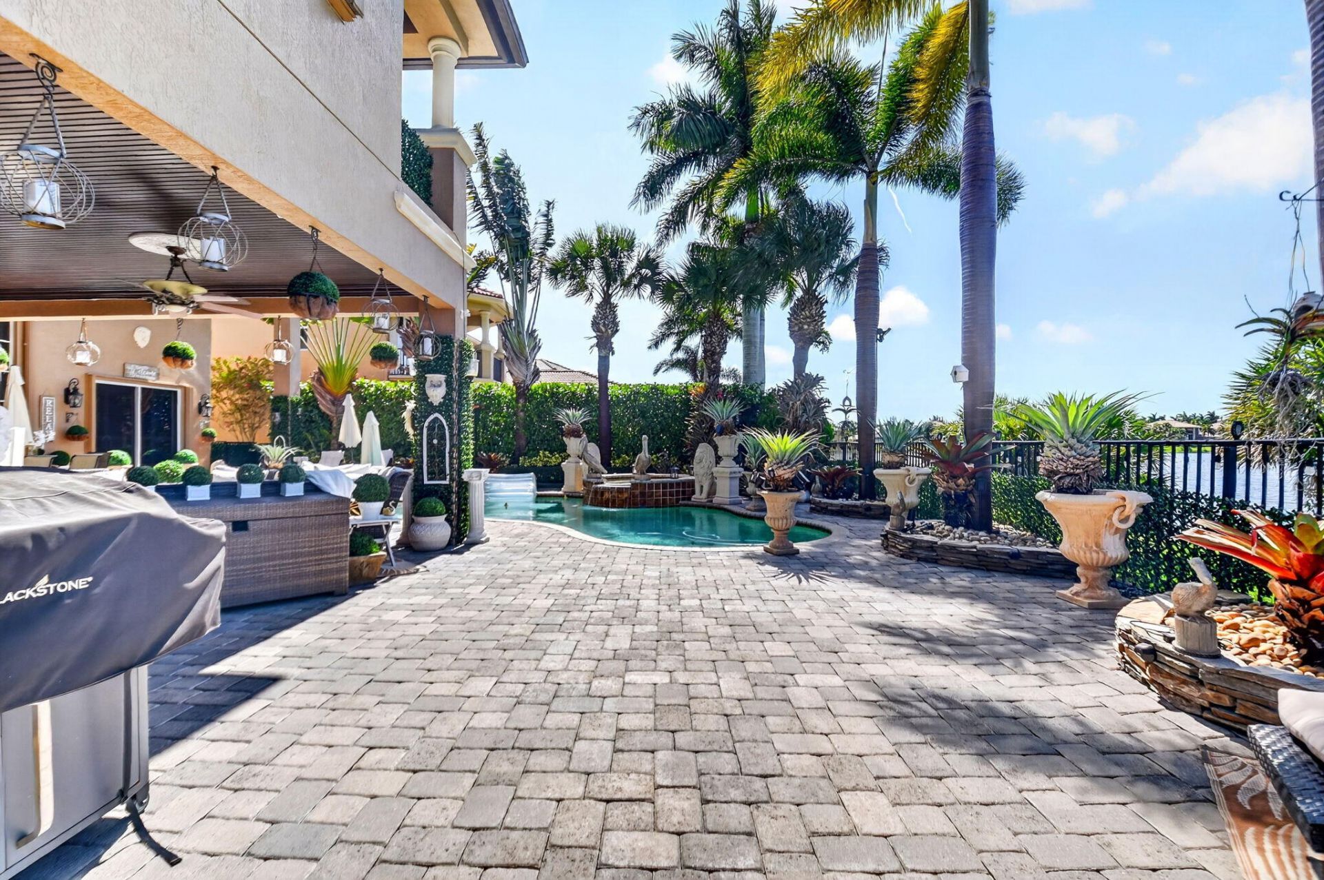 611 Edgebrook Lane, Royal Palm Beach, FL 33411 Photo