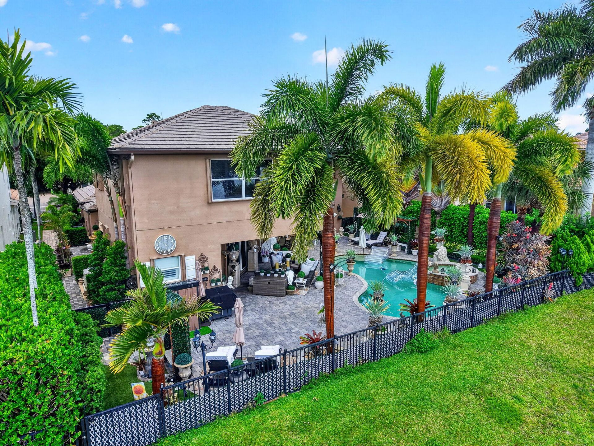 611 Edgebrook Lane, Royal Palm Beach, FL 33411 Photo