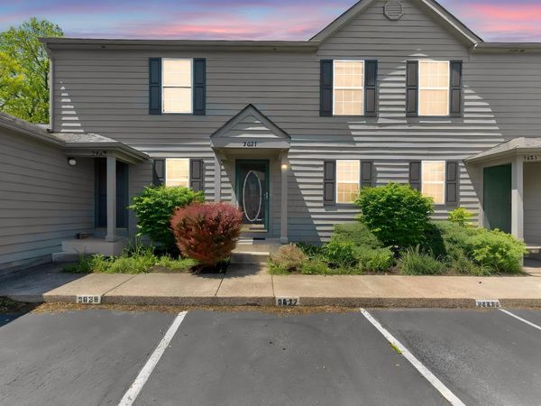 5627 Blendon Place Drive, Unit 79C, Columbus, OH 43230