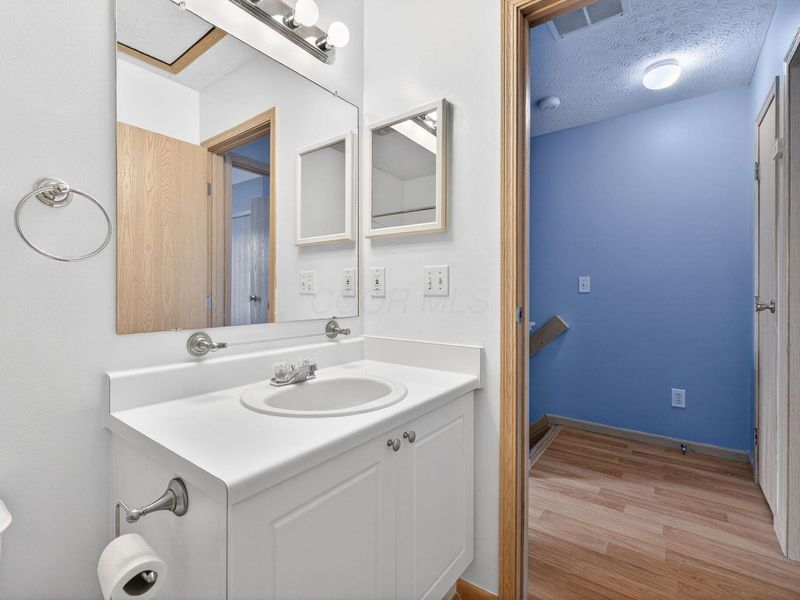 5627 Blendon Place Drive, Unit 79C, Columbus, OH 43230 Photo 22