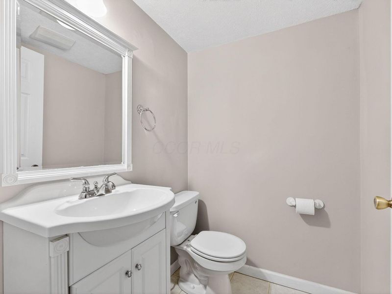 5627 Blendon Place Drive, Unit 79C, Columbus, OH 43230 Photo 35