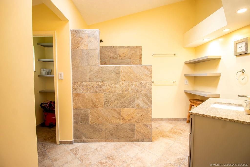 2274 SE Tiffany Avenue, Port Saint Lucie, FL 34952 Photo