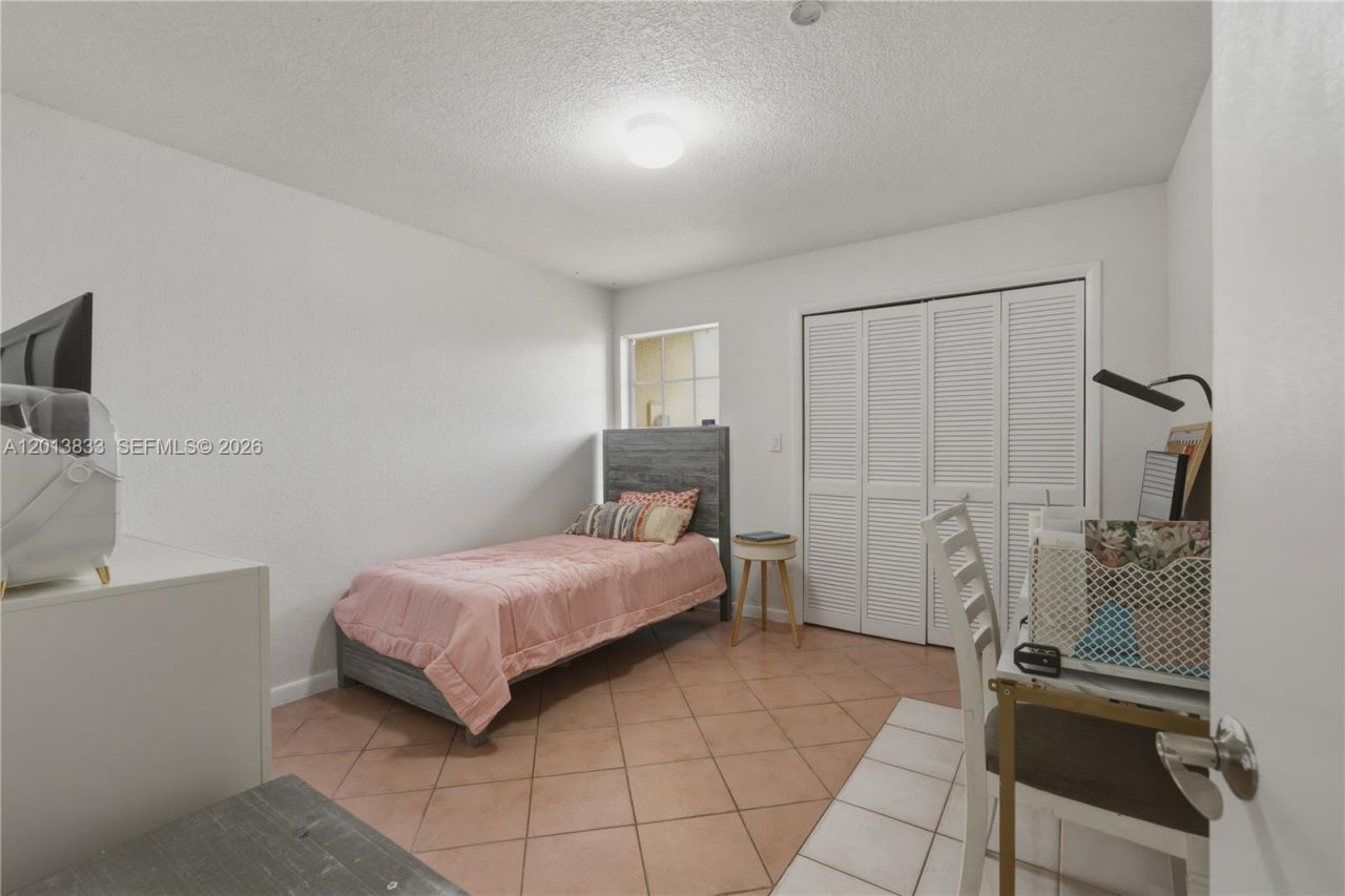8614 SW 147th Pl , Miami, FL 33193 Photo