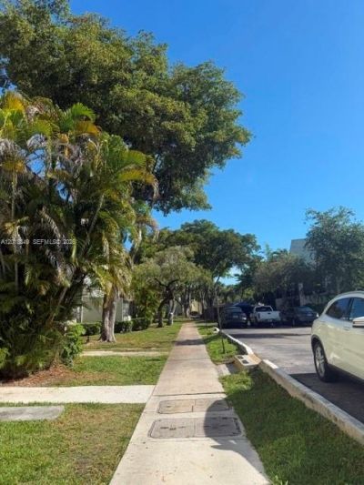 20381 NE 30th Ave, Unit 118-7, Aventura, FL 33180 Photo
