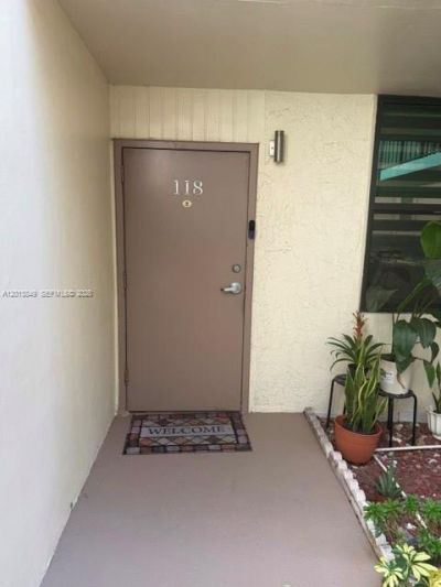 20381 NE 30th Ave, Unit 118-7, Aventura, FL 33180 Photo