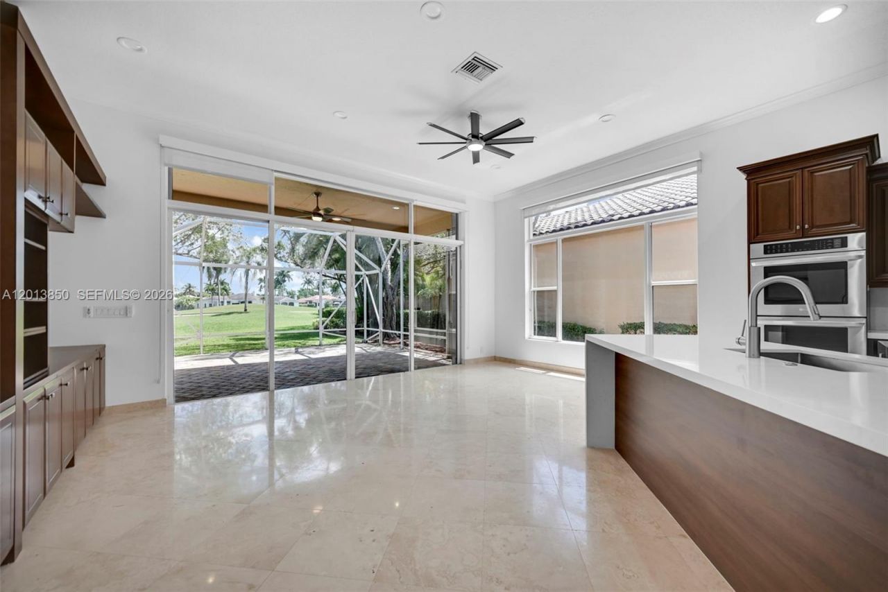 2468 Bay Isle Court , Weston, FL 33327 Photo