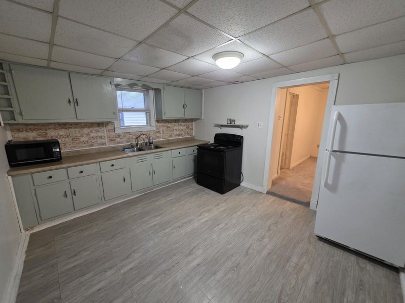 1030 Hendricks Avenue, Saint Marys, OH 45885 Photo 2
