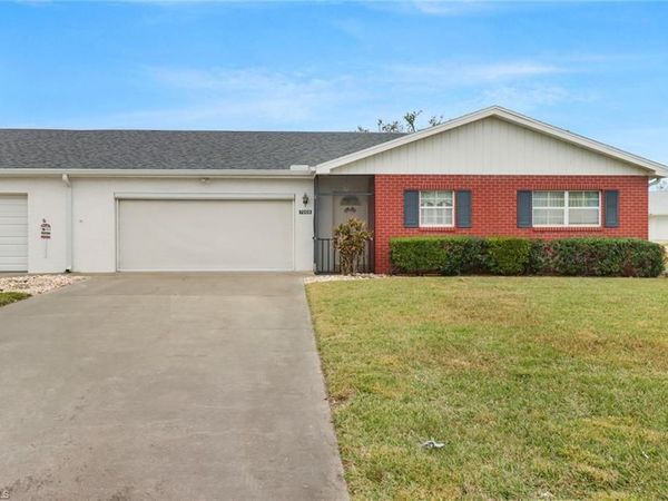 7008 Cedarhurst DR , FORT MYERS, FL 33919