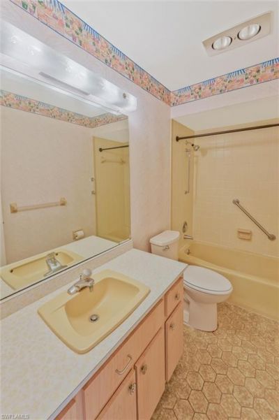7008 Cedarhurst Dr, Fort Myers, FL 33919 Photo