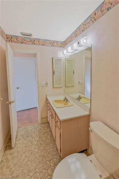 7008 Cedarhurst Dr, Fort Myers, FL 33919 Photo