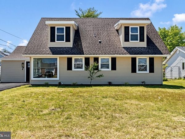 7 BELHURST LANE , WILLINGBORO, NJ 08046