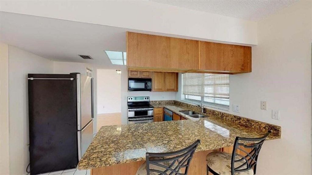 201 NE Midfield Lane, Port Saint Lucie, FL 34983 Photo