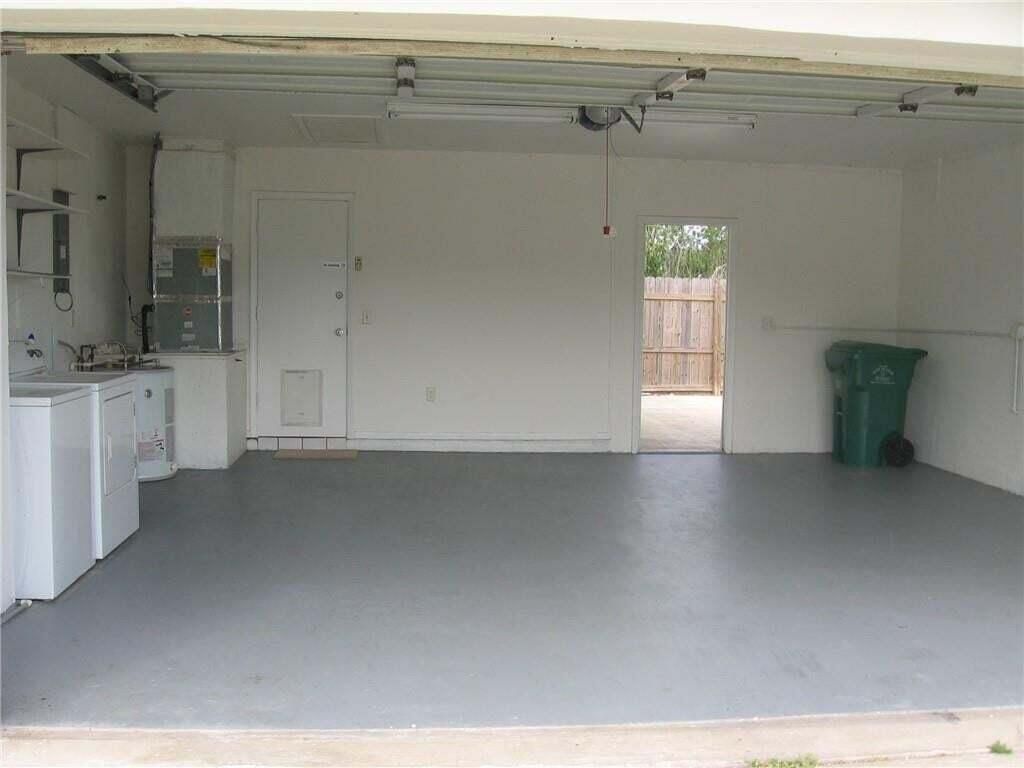 201 NE Midfield Lane, Port Saint Lucie, FL 34983 Photo