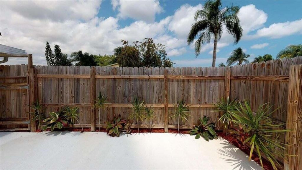 201 NE Midfield Lane, Port Saint Lucie, FL 34983 Photo
