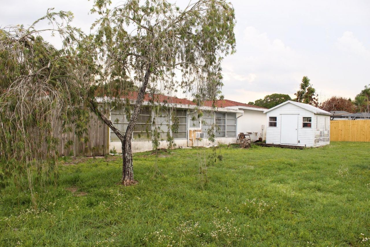 201 NE Midfield Lane, Port Saint Lucie, FL 34983 Photo