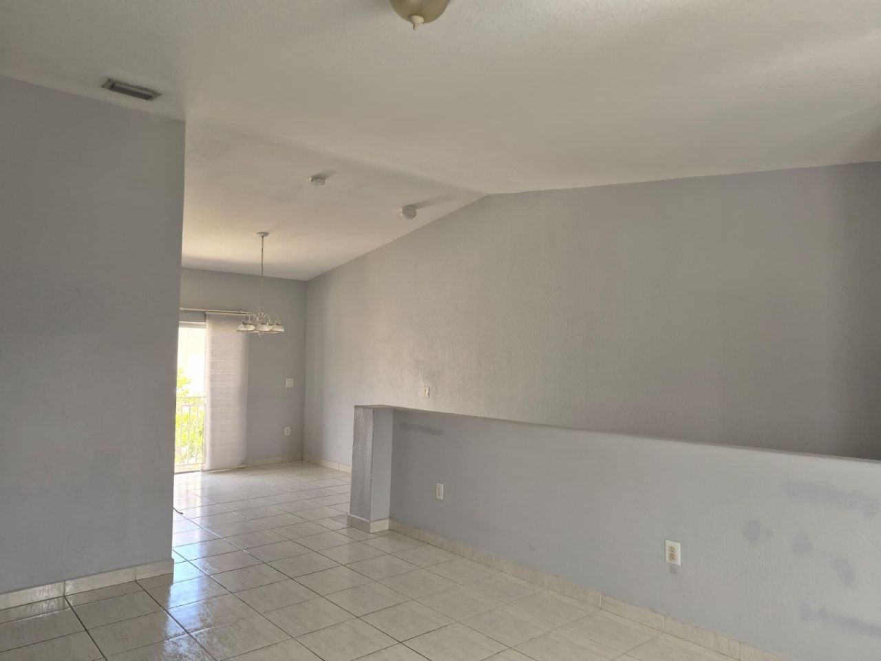 7211 NW 174th Terrace, Unit 203, Hialeah, FL 33015 Photo