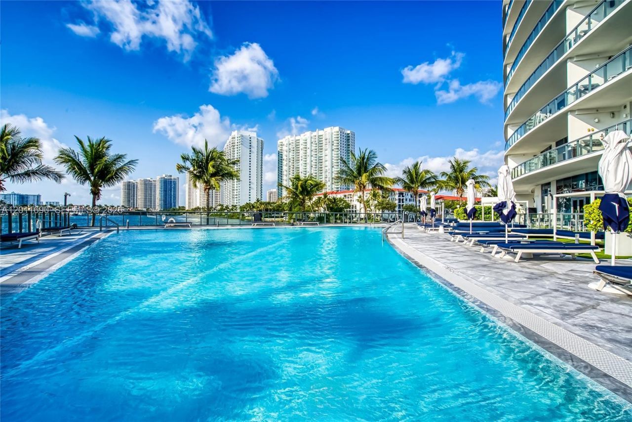 3300 NE 188th St , Unit 216, Aventura, FL 33180 Photo