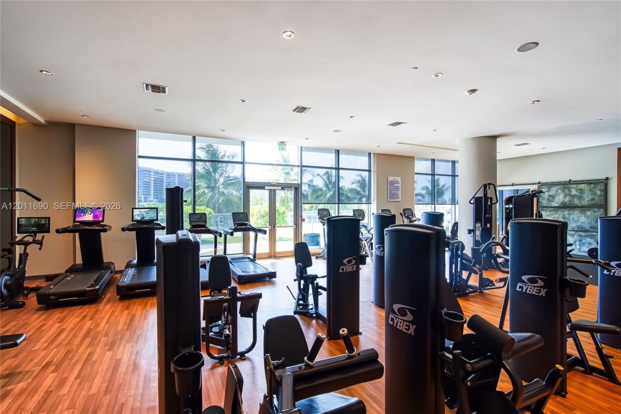 3300 NE 188th St , Unit 216, Aventura, FL 33180 Photo