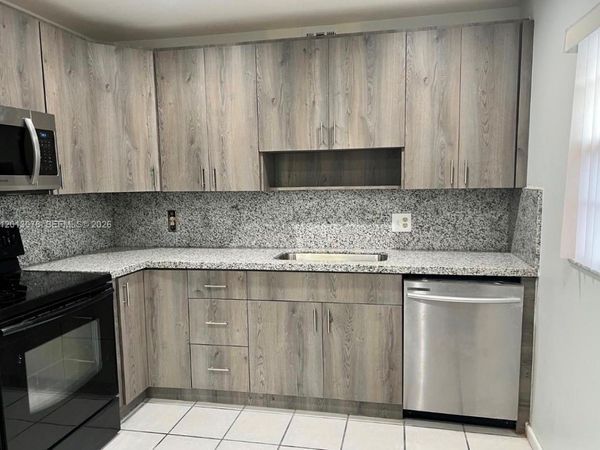 150 SW 134th Way, Unit 314R, Pembroke Pines, FL 33027