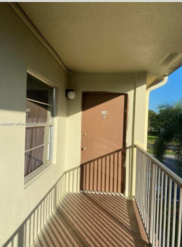 150 SW 134th Way, Unit 314R, Pembroke Pines, FL 33027 Photo