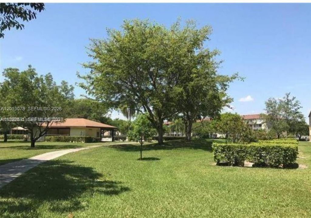 150 SW 134th Way , Unit 314R, Pembroke Pines, FL 33027 Photo