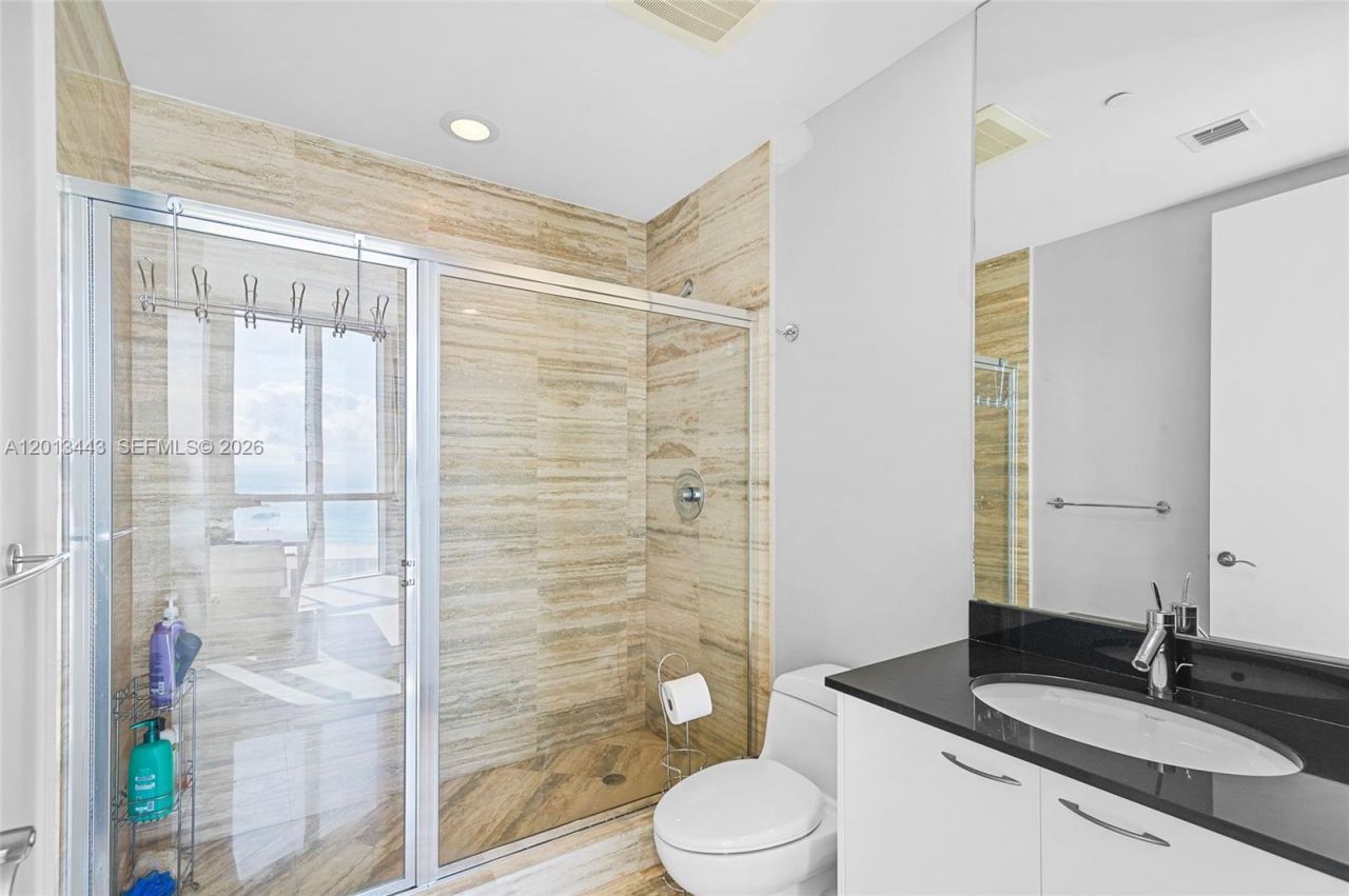 16001 Collins Ave, Unit 506, Sunny Isles Beach, FL 33160 Photo