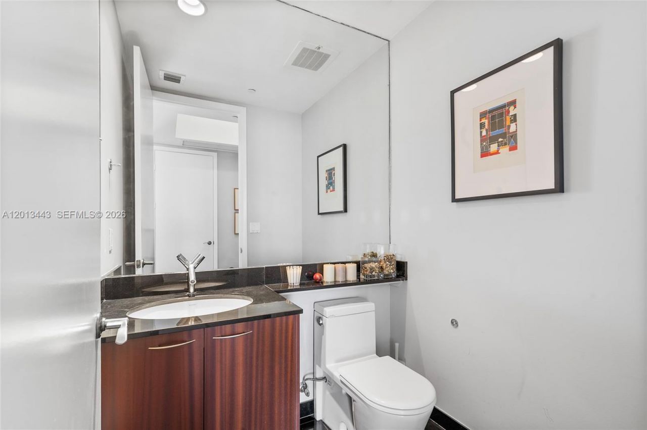 16001 Collins Ave, Unit 506, Sunny Isles Beach, FL 33160 Photo