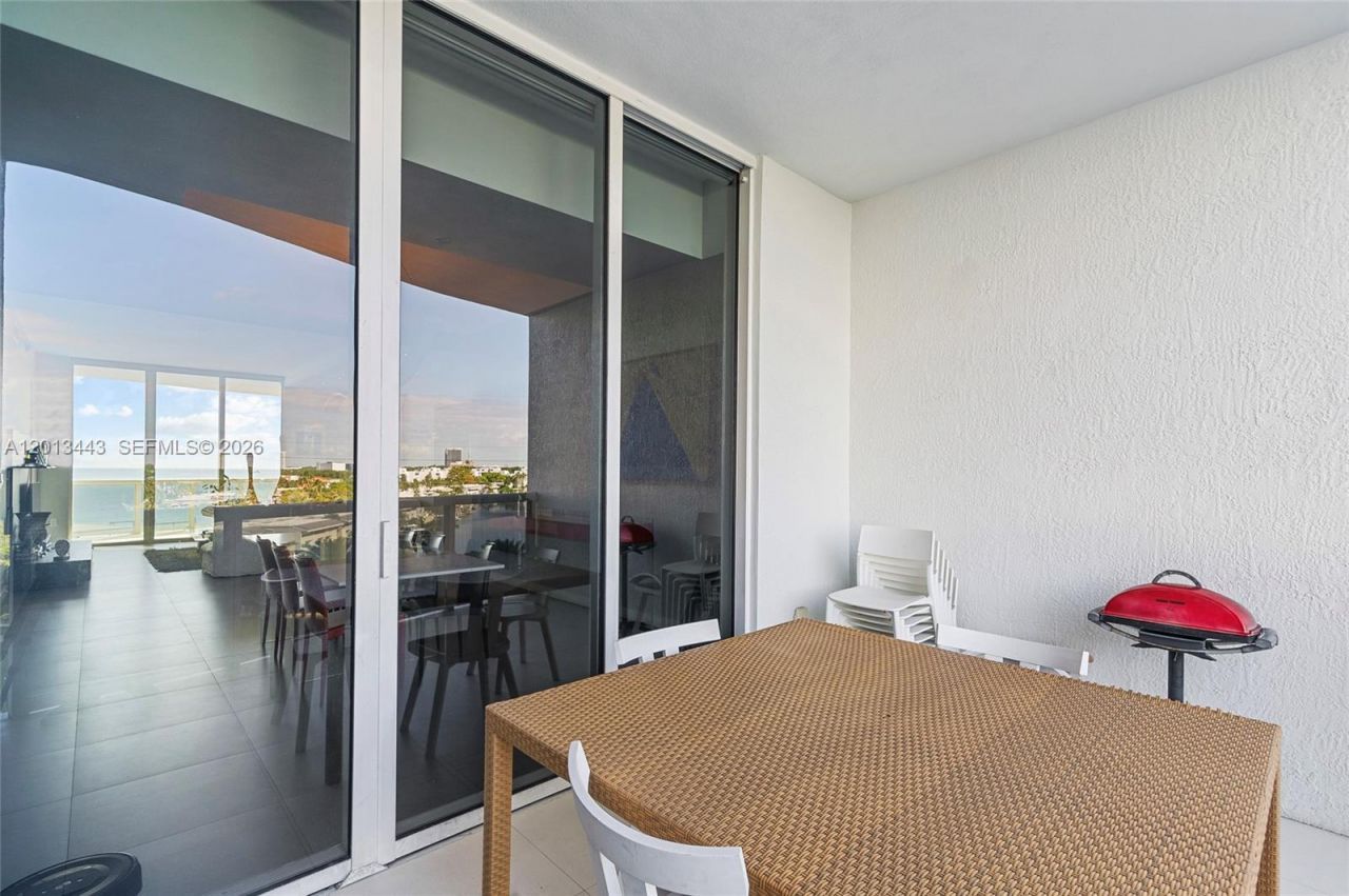16001 Collins Ave, Unit 506, Sunny Isles Beach, FL 33160 Photo