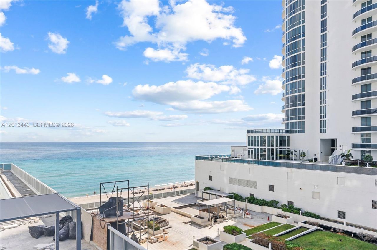 16001 Collins Ave, Unit 506, Sunny Isles Beach, FL 33160 Photo