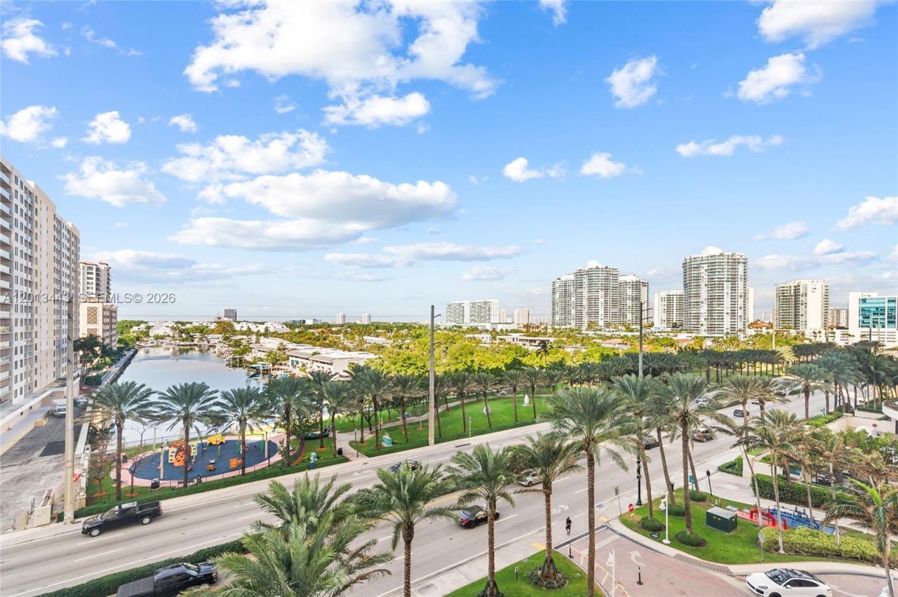 16001 Collins Ave, Unit 506, Sunny Isles Beach, FL 33160 Photo