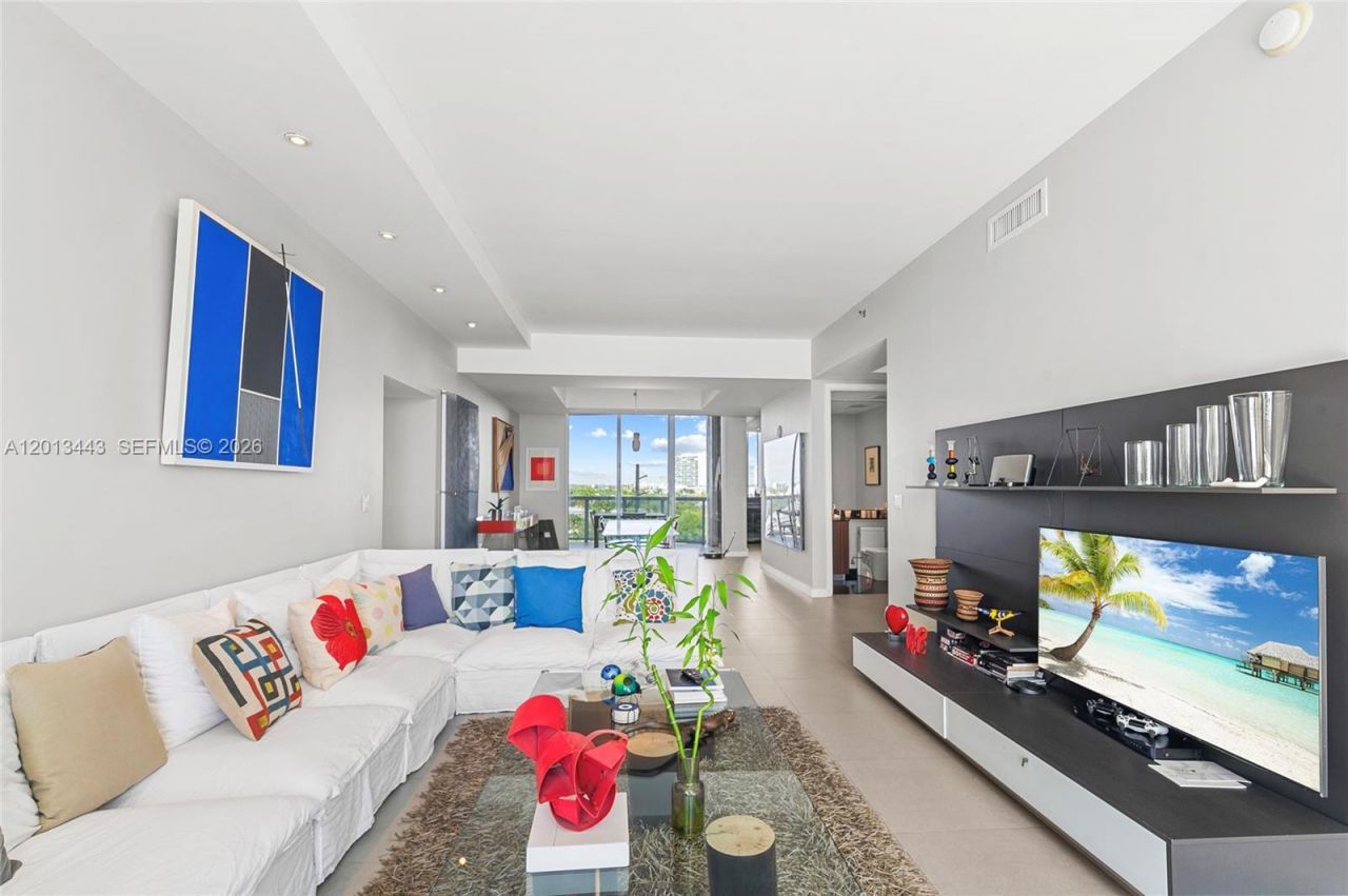 16001 Collins Ave, Unit 506, Sunny Isles Beach, FL 33160 Photo