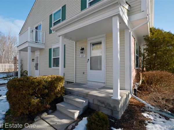 1527 MARINER Drive, Walled Lake, MI 48390