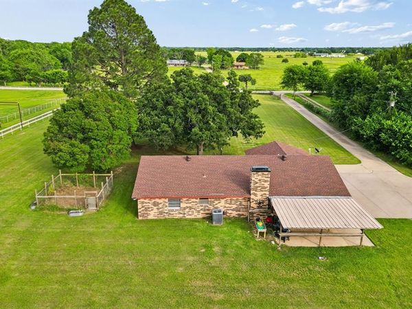 210 Lanier Road, Combine, TX 75159