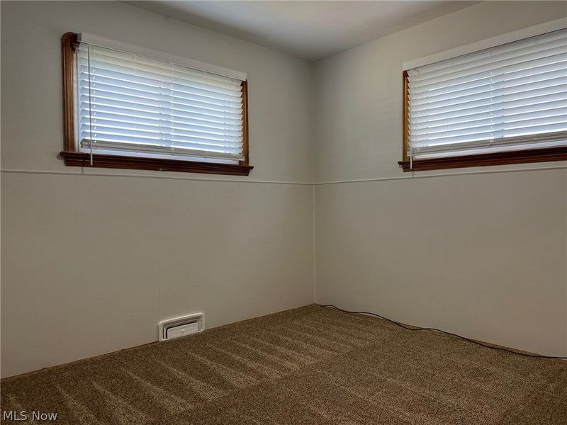 19313 Longview Avenue, Maple Heights, OH 44137 Photo 10