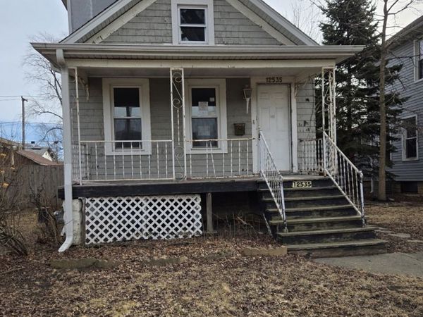 12535 Elm Street , Blue Island, IL 60406