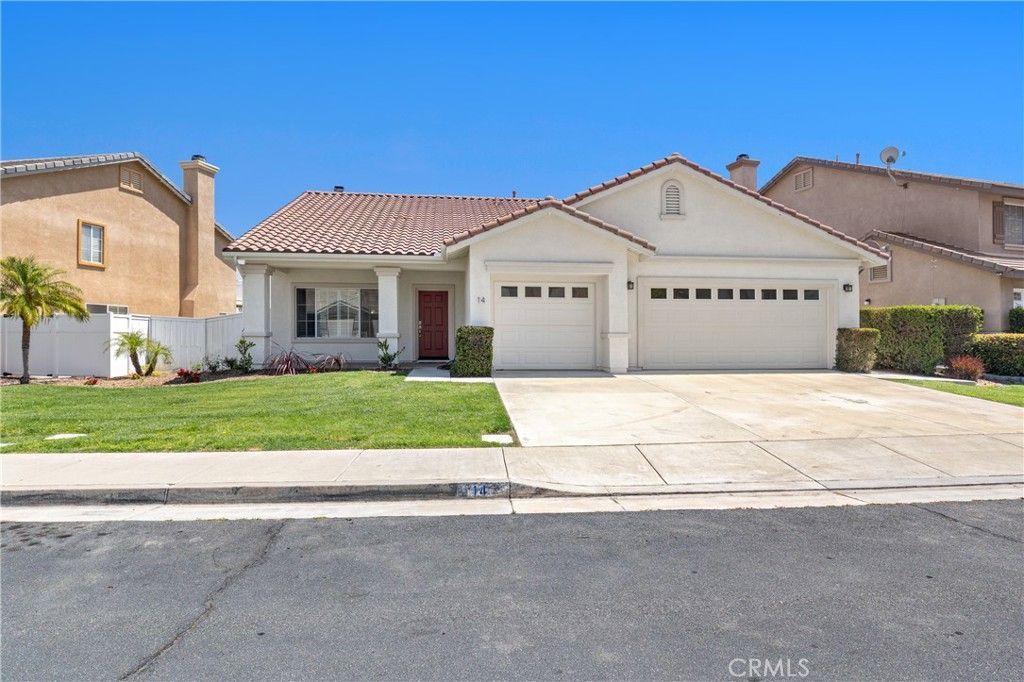 14 Del Brienza, Lake Elsinore, CA 92532 Main Photo