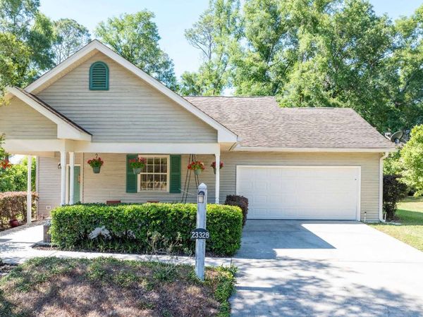 23328 LIVE OAK LN, Live Oak, FL 32064