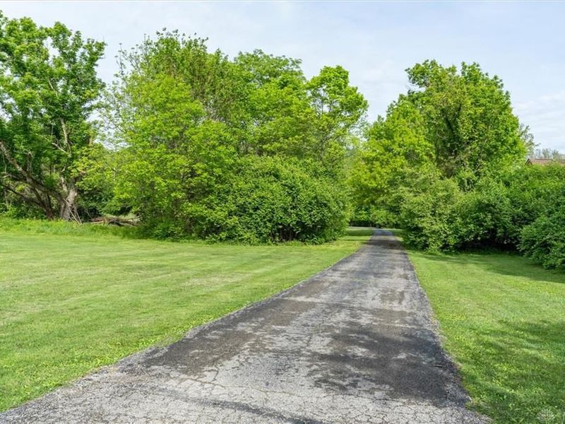 2165 Stewart Road, Sugarcreek Township, OH 45385 Photo 51